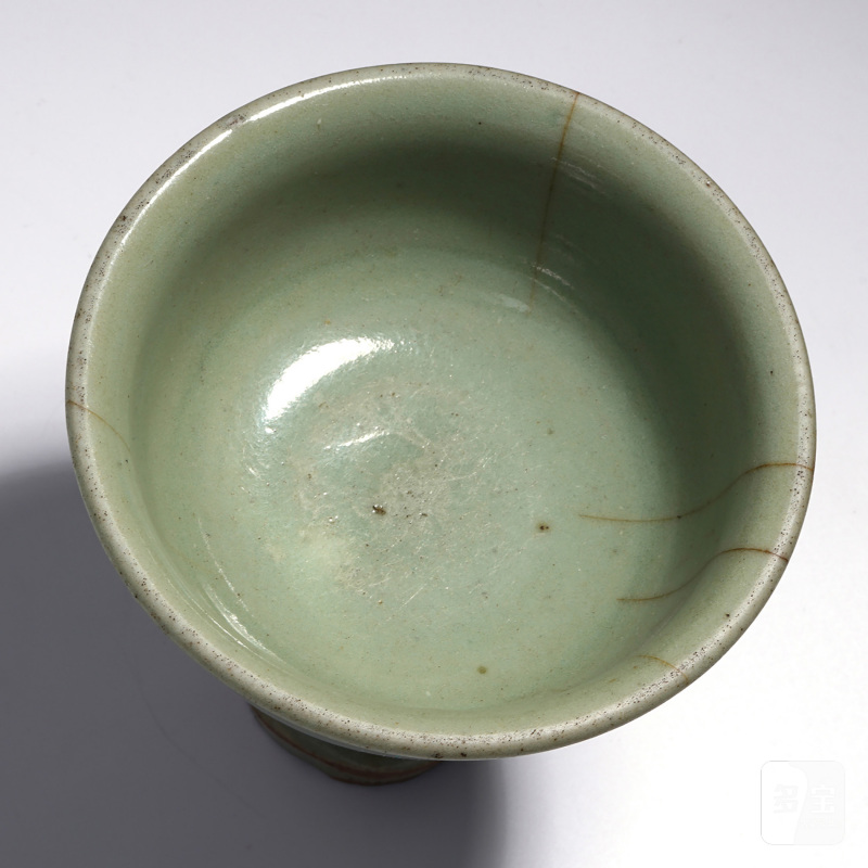 明早期 龙泉窑高足杯 - 图2
